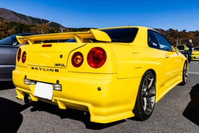 日産スカイライン25GTターボ：足まわりはHKSのハイパーマックスをセットする