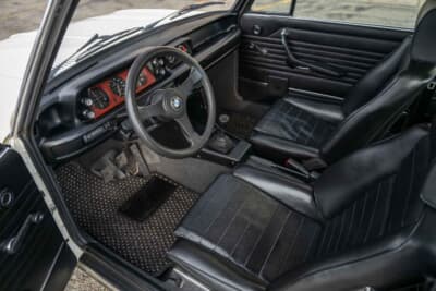 17万9200ドル（邦貨換算約2580万円）で落札されたBMW「2002ターボ」（C）Courtesy of RM Sotheby's