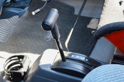 ホンダ トゥデイ：20歳のときに乗っていたトゥデイがAT式だったこともあり、再び同じ仕様をチョイスした