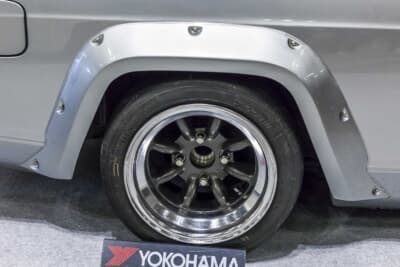日産 B310型 サニークーペ：ホイールはワタナベの8スポークを装着