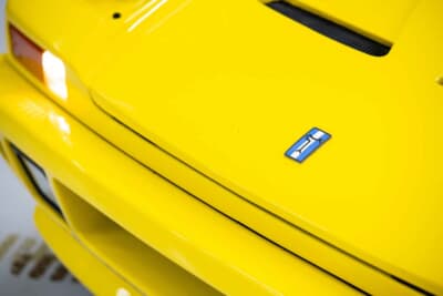 31万3000ドル（邦貨換算約4470万円）で落札されたデ・トマソ「パンテーラ 90Si」（C）Courtesy of RM Sotheby's