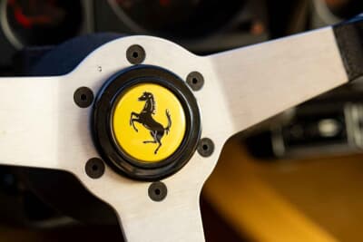 17万2500ポンド（邦貨換算約3240万円）で落札されたフェラーリ「512BB」（C）Bonhams