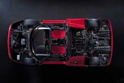 フェラーリ F50：カーボンファイバー製モノコックタブを採用