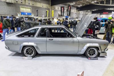日産 B310型 サニークーペ：ボディスタイルは往年のTS CUPカーを彷彿とさせるシルエットとなっている