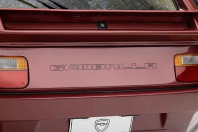 12万6000ドル（邦貨換算約1880万円）で落札されたポルシェ「928S by ゲンバラ」（C）Courtesy of RM Sotheby's