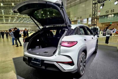 BYD シーライオン7：ラゲッジ容量は500L