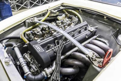日産「フェアレディZ」のL型エンジンをツインカムヘッド化した