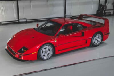 358万ドル（邦貨換算約5億3370万円）で落札されたフェラーリ「F40」（C）Courtesy of RM Sotheby's