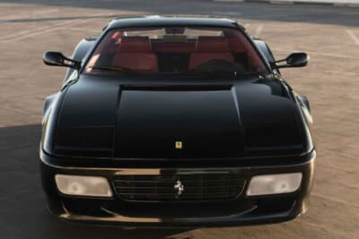 26万8800ドル（邦貨換算約3870万円）で落札されたフェラーリ「512TR」（C）Courtesy of RM Sotheby's