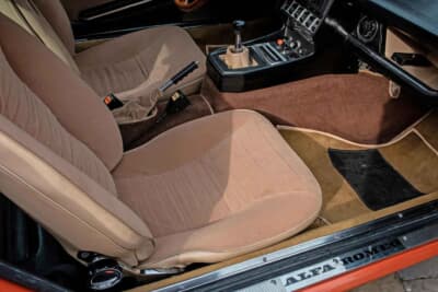 3万6800英ポンド（邦貨換算約710万円）で落札されたアルファ ロメオ「モントリオール」（C）Bonhams