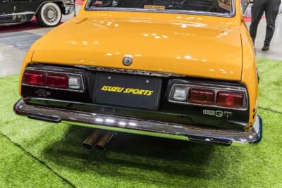 いすゞ ベレットGTR：マフラーは2本出し