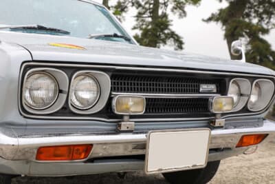 日産 610型 ダットサン・ブルーバードU：「いかにサビを発生させずにコンディションをキープしていくかが課題であり、テーマです」とオーナーの瀬尾万里枝さんは話す