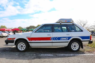 スバル 2代目 レオーネ ツーリングワゴン:タイヤはオールシーズンのミネルバで、サイズは前後とも155/80R13。ホイールはスバル純正オプションの白い8本スポーク