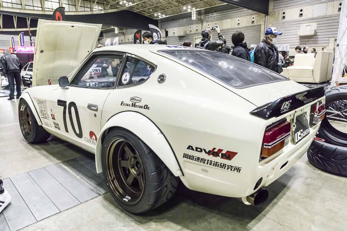 日産「フェアレディZ」のL型エンジンをツインカムヘッド化した