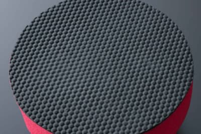 JELBO クレイスポンジGR-30：ラバー粘土を採用