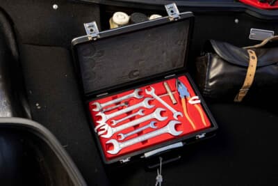 17万2500ポンド（邦貨換算約3240万円）で落札されたフェラーリ「512BB」（C）Bonhams