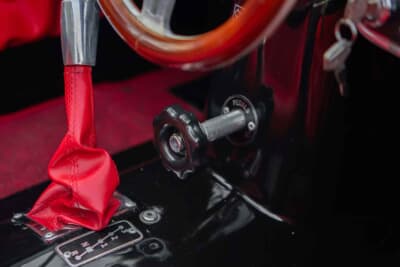 2万8160ドル（邦貨換算約410万円）で落札されたハリントン「スパイダー ジュニアカー」（C）Bonhams