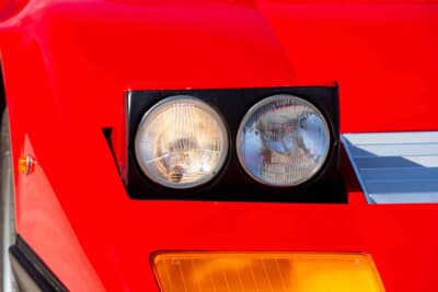 17万2500ポンド（邦貨換算約3240万円）で落札されたフェラーリ「512BB」（C）Bonhams