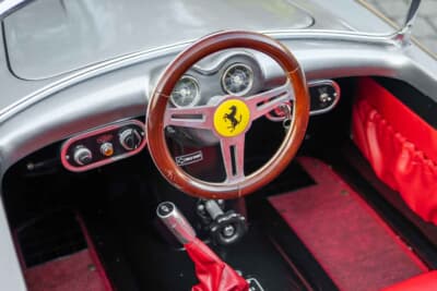 2万8160ドル（邦貨換算約410万円）で落札されたハリントン「スパイダー ジュニアカー」（C）Bonhams