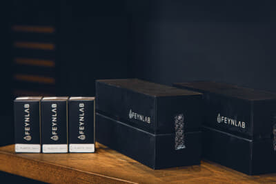 代表おすすめのファインラボ製品。自己修復タイプや非修復タイプ、マット塗装用など、ユーザーの要望を聞きベストなコースを提案