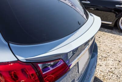 スバル BR型 レガシィ:K2 GEARのリアゲートスポイラーを装着