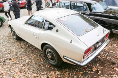 日産 フェアレディZ Z-L：低く、長く、ワイドなスタイリングで数多くのファンを魅了