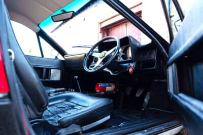 17万8250英ポンド（邦貨換算約3340万円）で落札されたフェラーリ「365GT4BB」（C）Bonhams