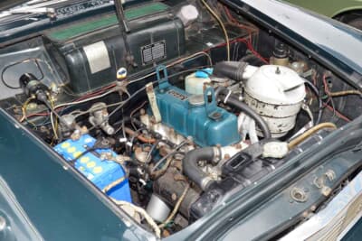 日産 初代 310型 ダットサン ブルーバード:エンジンルーム内