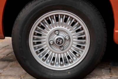 3万6800英ポンド（邦貨換算約710万円）で落札されたアルファ ロメオ「モントリオール」（C）Bonhams