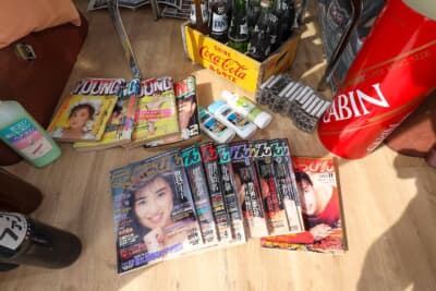 手前の『デラべっぴん』も気になるが、その奥の鈴木英人によるイラストが印象的だったTOPBOYは超懐かしい