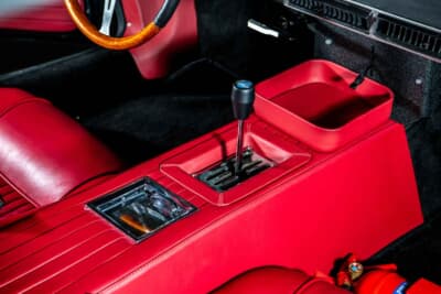 29万1000ドル（邦貨換算約4200万円）で落札されたデ・トマソ「マングスタ」（C）Courtesy of RM Sotheby's