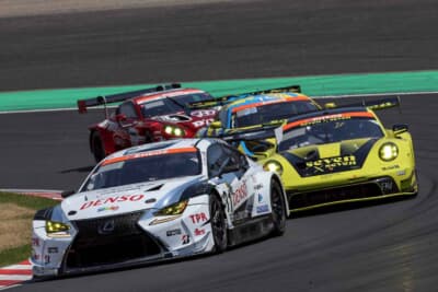 31号車DENSO LEXUS RC F GT3（永井宏明選手／蒲生尚弥選手／小林利徠斗選手／嵯峨宏紀選手）