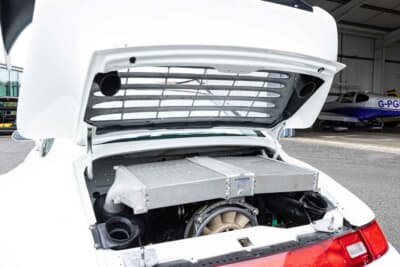 ポルシェ最後の空冷「911 ターボ GT2R」がオークションに登場