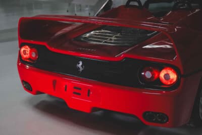 553万2500ドル（邦貨換算約7億9400万円）で落札されたフェラーリ「F50」（C）Courtesy of RM Sotheby's
