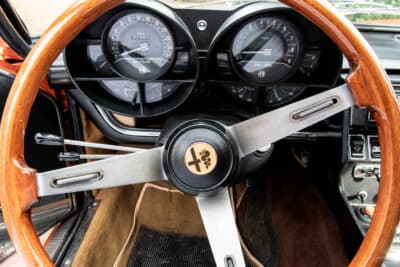 ベルトーネデザインのアルファ ロメオ「モントリオール」が約710