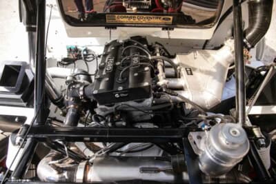 11万8500英ポンド（邦貨換算約2280万円）で現在も販売中のフォード「RS200トリビュート」（C）Iconicauctioneers