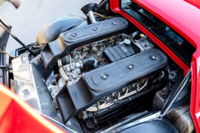 17万8250英ポンド（邦貨換算約3340万円）で落札されたフェラーリ「365GT4BB」（C）Bonhams