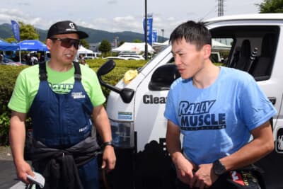 父親の平林織部さんも息子の初ラリーに向けた練習に同行し、当日もサポートに入っていた