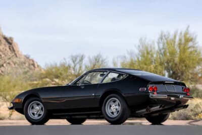 49万8400ドル（邦貨換算約7270万円）で落札されたフェラーリ「365 GTB/4 デイトナ」（C）Bonhams