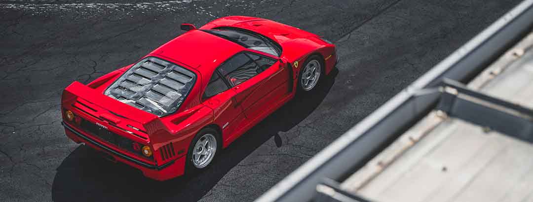 5億3370万円で落札！世界にたった213台のフェラーリ「F40」アメリカ仕様は走行5496km