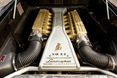 31万9700ポンド（邦貨換算約6000万円）で落札されたランボルギーニ「ディアブロ6.0VT」（C）Bonhams