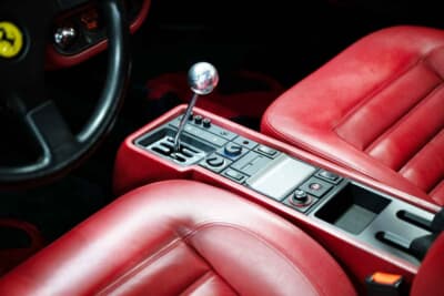 26万8800ドル（邦貨換算約3870万円）で落札されたフェラーリ「512TR」（C）Courtesy of RM Sotheby's