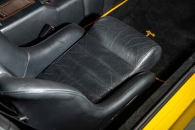 31万3000ドル（邦貨換算約4470万円）で落札されたデ・トマソ「パンテーラ 90Si」（C）Courtesy of RM Sotheby's