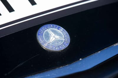 12万ポンド～20万ポンド（邦貨換算約2320万円〜約3870万円）で現在も販売中のメルセデス・ベンツ「450 SLC 5.0」（C）Bonhams