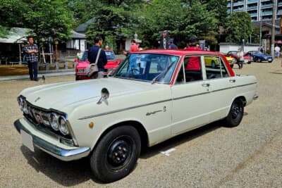 プリンス スカイライン2000GT-B(S54B)