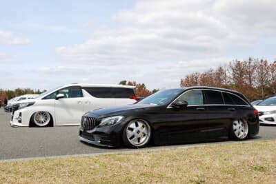 ワゴンといえば、ステーションワゴンが流行した時代もあった。AMGグリルや流麗なボディデザインで、少数ながらも会場内で存在感を放っていた4代目メルセデス・ベンツ Cクラスワゴン