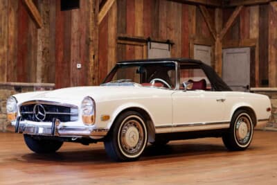 17万9200ドル（邦貨換算約2580万円）で落札されたメルセデス・ベンツ「280SL」（C）Courtesy of RM Sotheby's