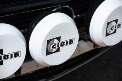 12万ポンド～20万ポンド（邦貨換算約2320万円〜約3870万円）で現在も販売中のメルセデス・ベンツ「450 SLC 5.0」（C）Bonhams