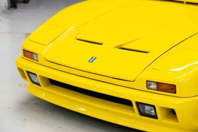 31万3000ドル（邦貨換算約4470万円）で落札されたデ・トマソ「パンテーラ 90Si」（C）Courtesy of RM Sotheby's