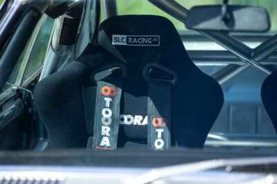 12万ポンド～20万ポンド（邦貨換算約2320万円〜約3870万円）で現在も販売中のメルセデス・ベンツ「450 SLC 5.0」（C）Bonhams